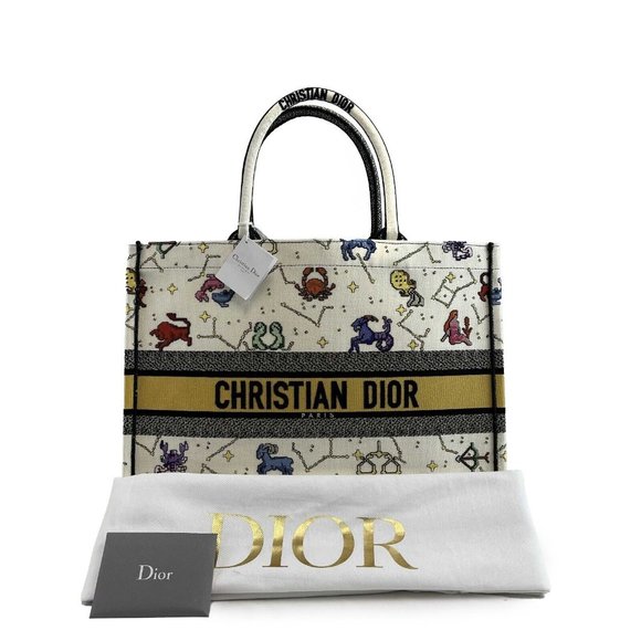 Christian Dior - NEW 2022 Large Pixel Zodiac Embroidered Canvas Book Tote - Picture 10 of 15